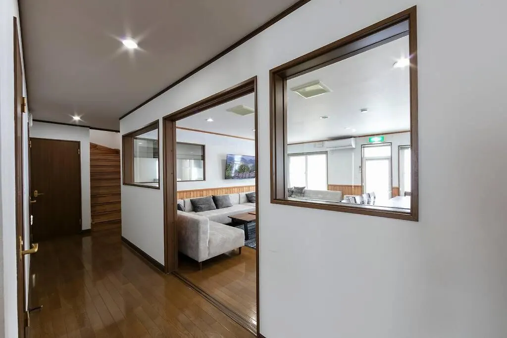 The North Peak Nakafurano Villa